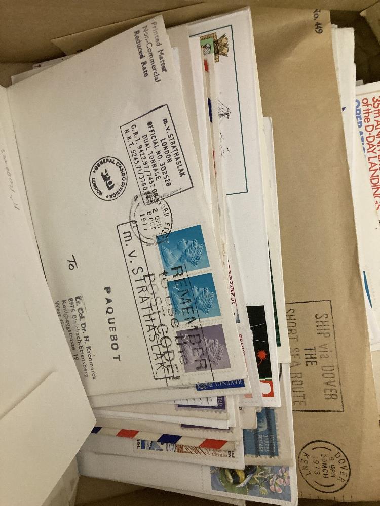 POSTAL HISTORY Two boxes of World covers (100's) a great accumulation of someone doing Ebay or - Image 3 of 5