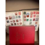 WORLD, old-time Lincoln & Triumph stamp albums wit