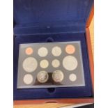 COINS : 2005 Executive UK coinage proof set in dis