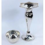 A plain silver bowl, Birmingham 1944, 3.25 oz; a broken silver vase, weighable element 3.5 oz