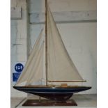 A detailed model of a yacht 61cm