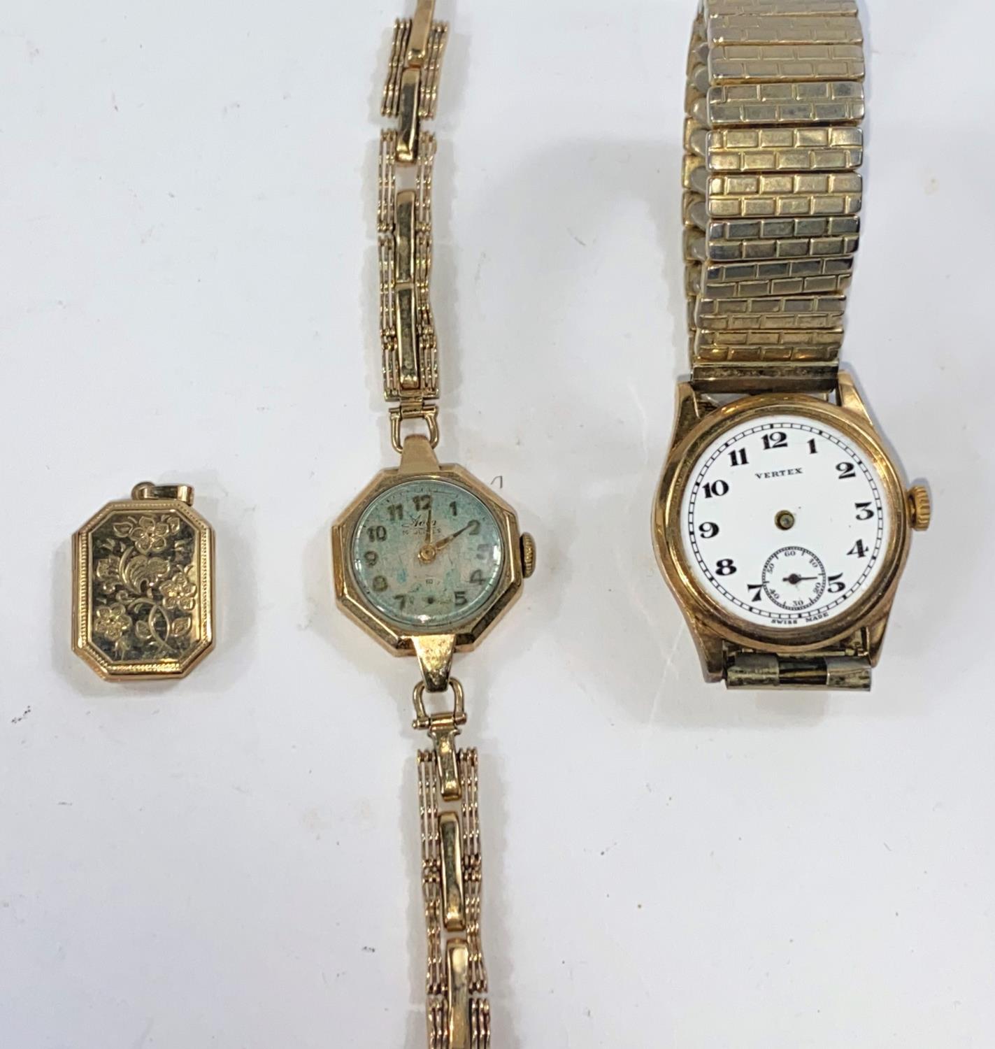 A ladies 9 carat hallmarked gold "Vertex" watch on expanding strap, weight of backplate 2.2 gm (a.