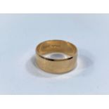 A 9ct Gold Wedding Band, 3.8gms.