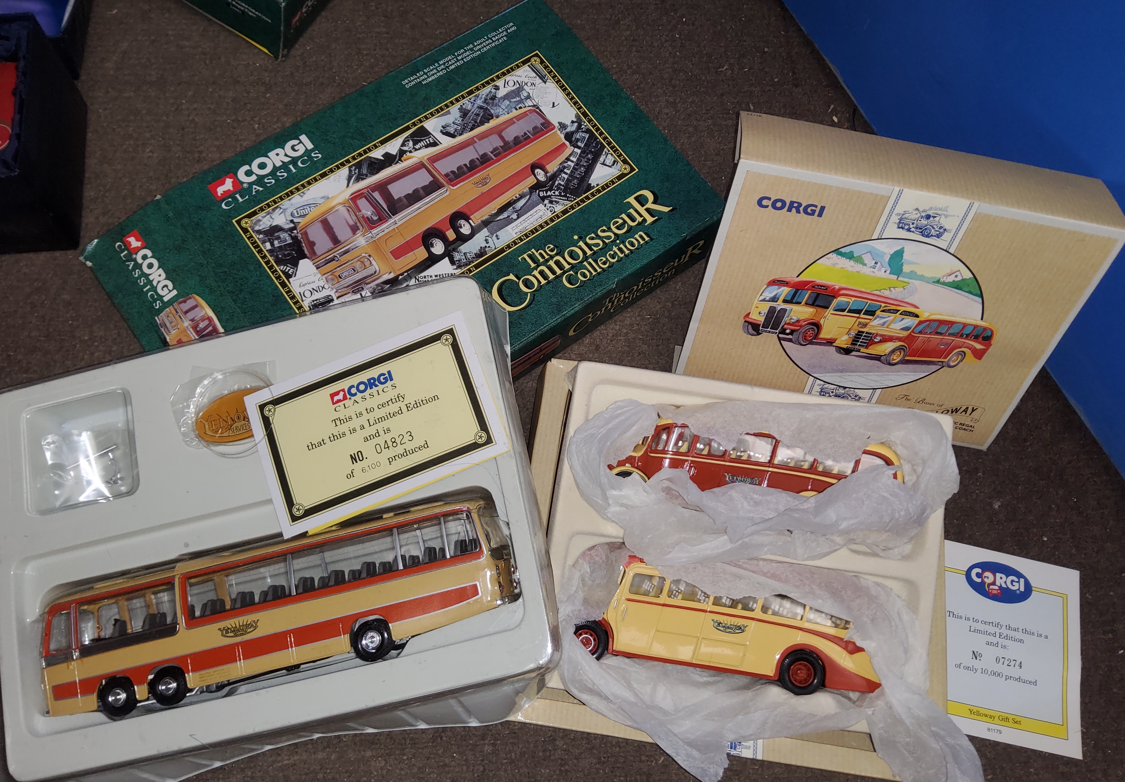 Corgi Classic model buses, 1:50 scale limited editions with certificates: A Yelloway Rochdale