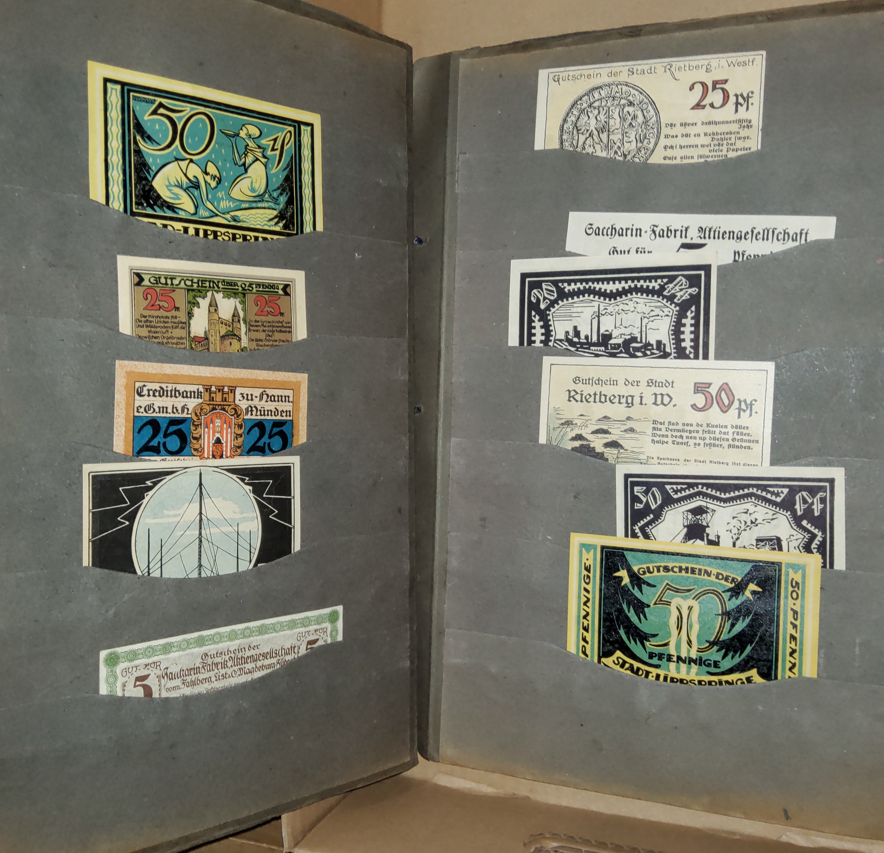 A collection of German state banknotes, a collection of Japanese Occupation notes, various coins - Image 2 of 2