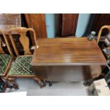 A mahogany dining table with drop leaf 'D' end top, on cabriole legs; a set of 4 similar chairs