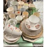 4 large commemorative plates/plaques: a selection of Royal commemorative china including a Victorian