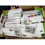 A large collection of GB 1st Day Covers, approx. 500, 200 (approx) with special cancels