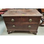 A Georgian mahogany small chest of 1 long and 2 short drawers with brass ring handles, on bracket