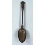 A hallmarked silver kings pattern basting spoon with crest, London 1817