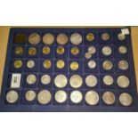 GB: a tray of coins in bright condition QV - GVI