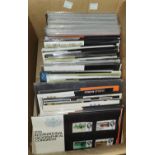 GB presentation packs (110+) 1964- 1981. Noted Geographical, BOB, Abbey, Hastings etc, duplication