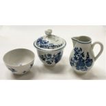 3 pieces of First Period Worcester style porcelain with Chinoiserie decoration in blue and white,