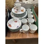 32 pieces of Royal Worcester Evesham Vale pattern crockery