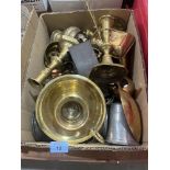 A box of sundry metalware