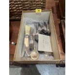 A box of cutlery