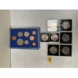 A 1977 Silver Jubilee proof coin set, five Jubilee commemorative coins and two 1953 five shilling
