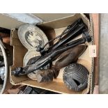 A box of ethnic and other treen