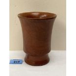 A turned treen goblet. 5½' high