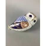 A ROYAL CROWN DERBY OWL PAPERWEIGHT AND OTHER CERAMICS