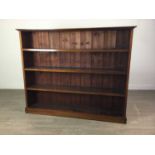 A 20TH CENTURY MAHOGANY OPEN BOOKCASE