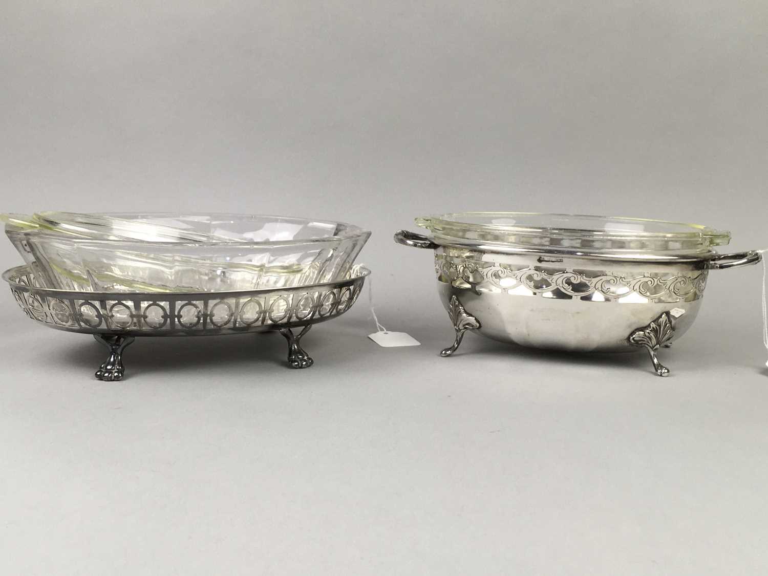 A LOT OF THREE SILVER PLATED SERVING DISHES ALONG WITH A MANTEL CLOCK - Image 2 of 3