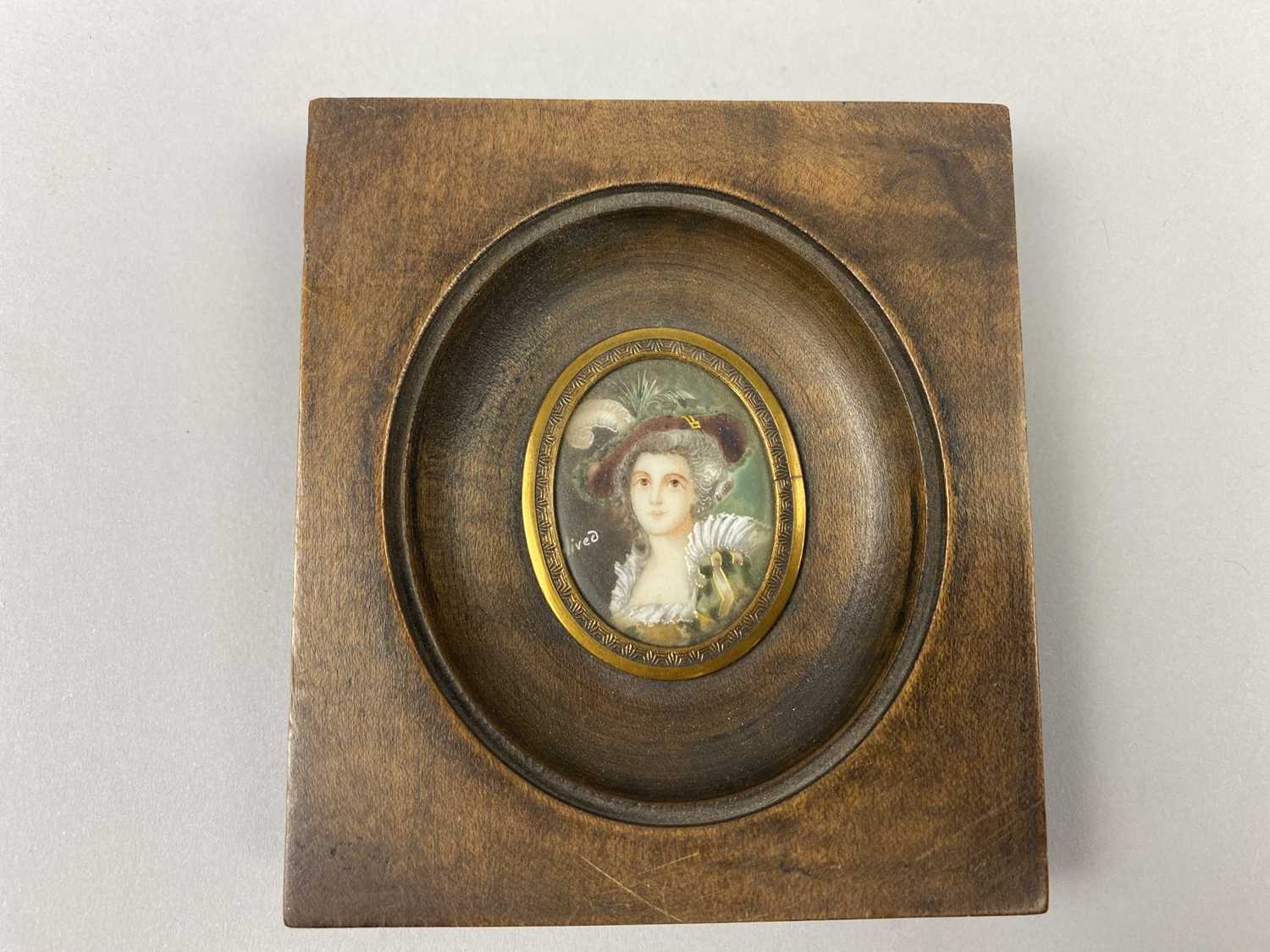 A LOT OF TWO PORTRAIT MINIATURES - Image 2 of 2