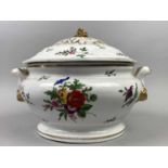 A CHAMBERLAINS WORCESTER LIDDED TUREEN