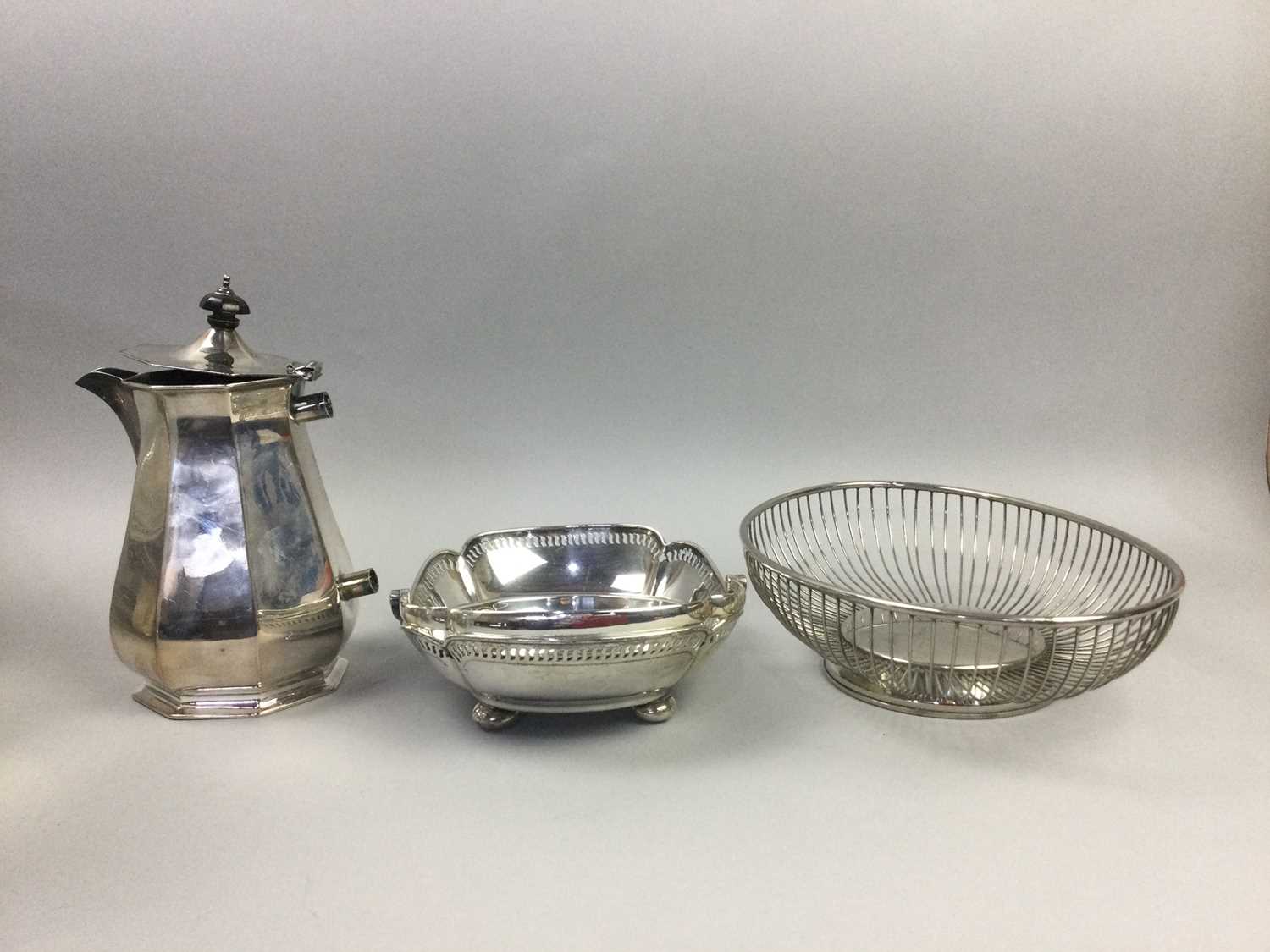 A LOT OF SILVER PLATED WARE - Image 2 of 3