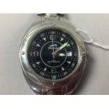 A GENT'S SLAZENGER STAINLESS STEEL WRIST WATCH