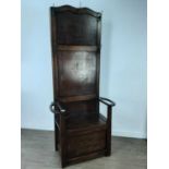 AN OAK HALLSTAND WITH LIDDED SEAT