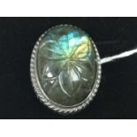 A LABRADORITE RING