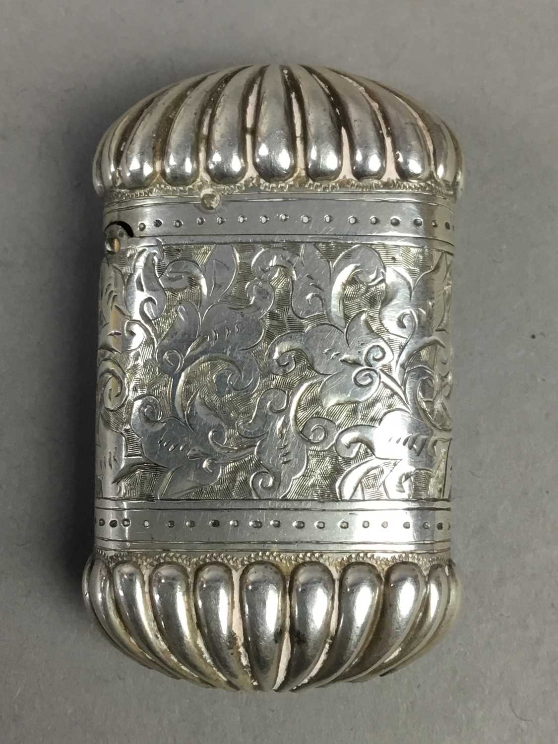 A VICTORIAN SILVER VESTA CASE AND OTHER ITEMS