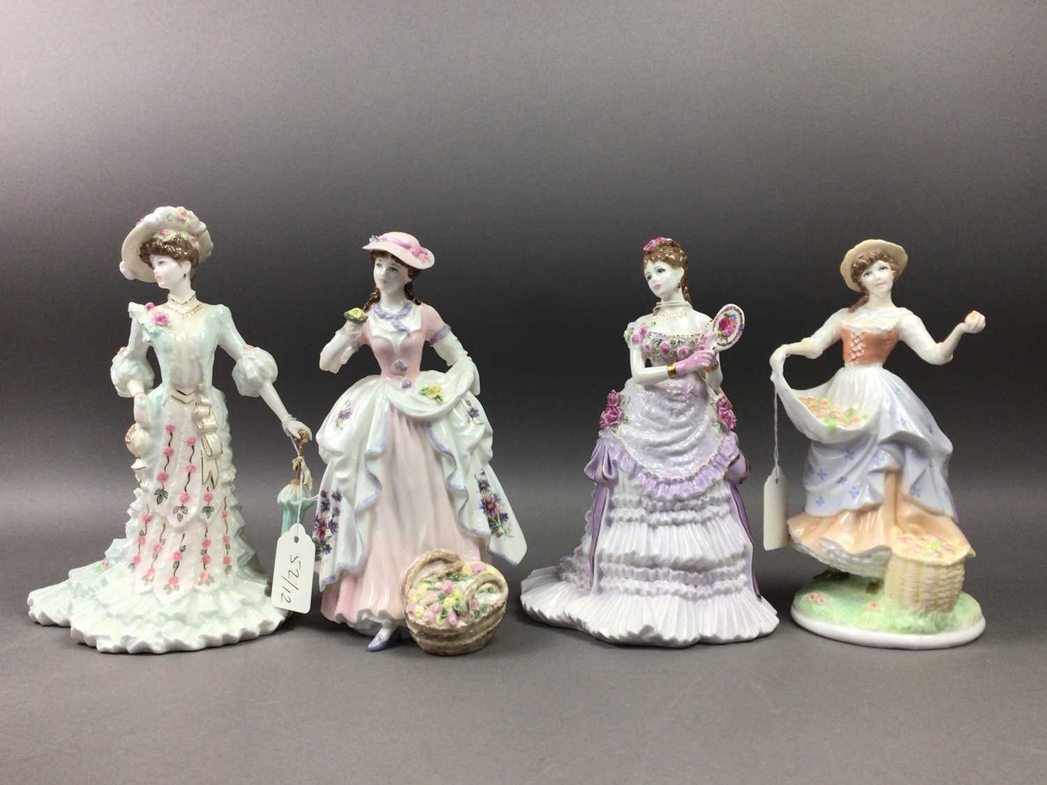 A ROYAL WORCESTER FIGURE OF "SUNDAY BEST" - Image 3 of 4