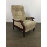 A PAIR OF CINTIQUE UPHOLSTERED RECLINING ARMCHAIRS