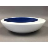 A RETRO CERAMIC CIRCULAR BOWL, ITALIAN PLANTER AND OTHER CERAMICS AND CRYSTAL