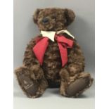 A LIMITED EDITION BARTONS CREEK COLLECTION BEAR OF ‘SAMMIE’