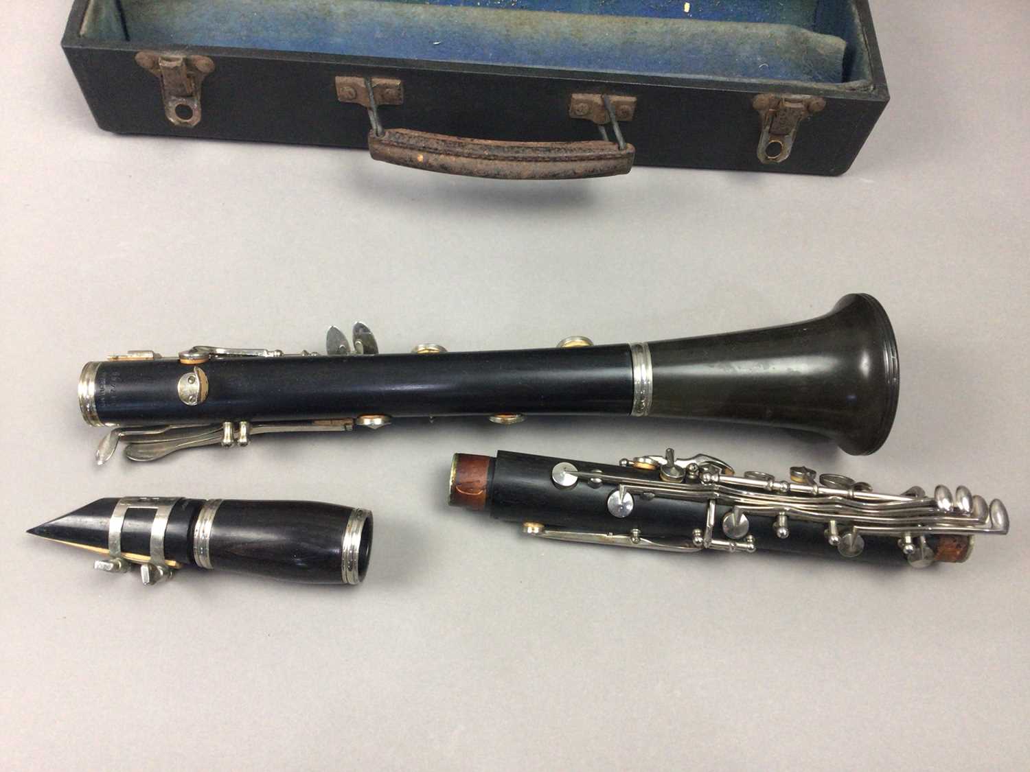 A CLARINET - Image 3 of 3