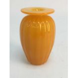 A SMALL AND ATTRACTIVE STUDIO GLASS VASE IN AMBER COLOURWAY