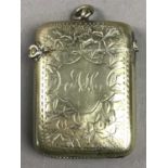 AN EARLY 20TH CENTURY SILVER VESTA CASE AND OTHER OBJECTS