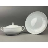 A NORITAKE SNOWDEN PATTERN PART DINNER SERVICE