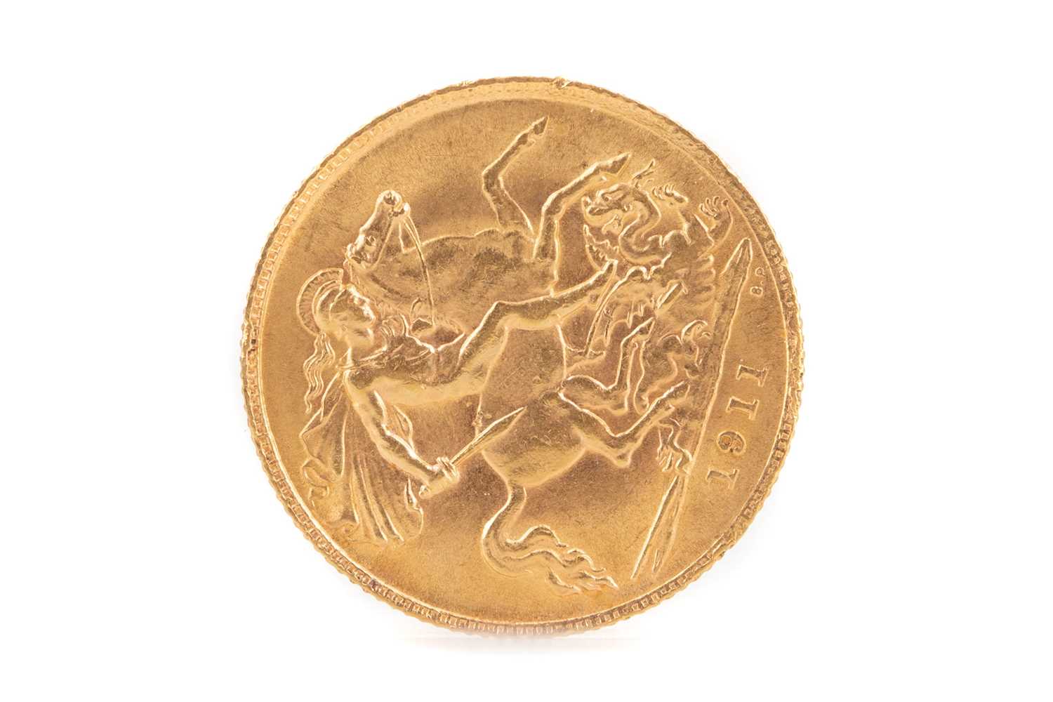 A GEORGE V GOLD HALF SOVEREIGN DATED 1911