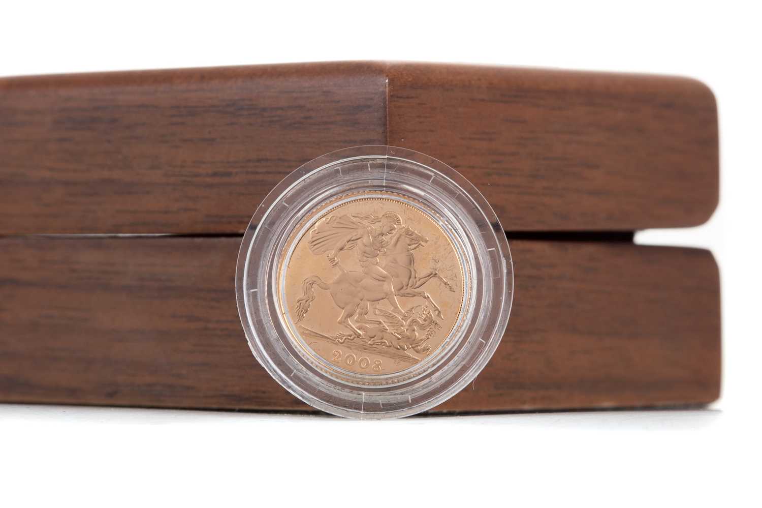 AN ELIZABETH II GOLD PROOF SOVEREIGN DATED 2008