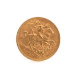 AN EDWARD VII GOLD HALF SOVEREIGN DATED 1907