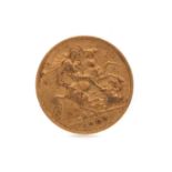 AN EDWARD VII GOLD HALF SOVEREIGN DATED 1907