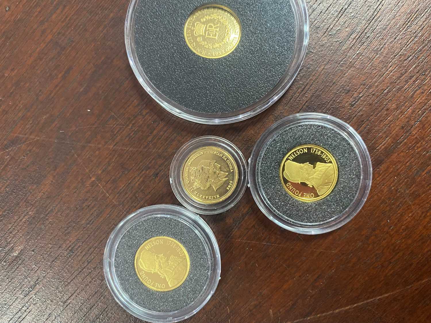 FOUR MINIATURE GOLD COINS - Image 3 of 3