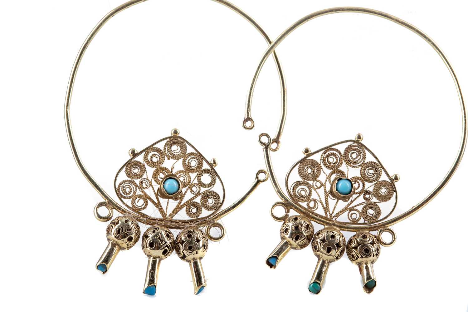 A PAIR OF TURQUOISE HOOPS