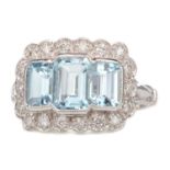 AN AQUAMARINE AND DIAMOND RING