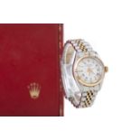 A LADY'S ROLEX OYSTER PERPETUAL DATE AUTOMATIC WRIST WATCH