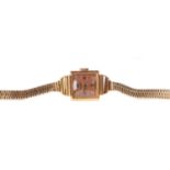 A LADY'S ANCRE EIGHTEEN CARAT GOLD MANUAL WIND WRIST WATCH